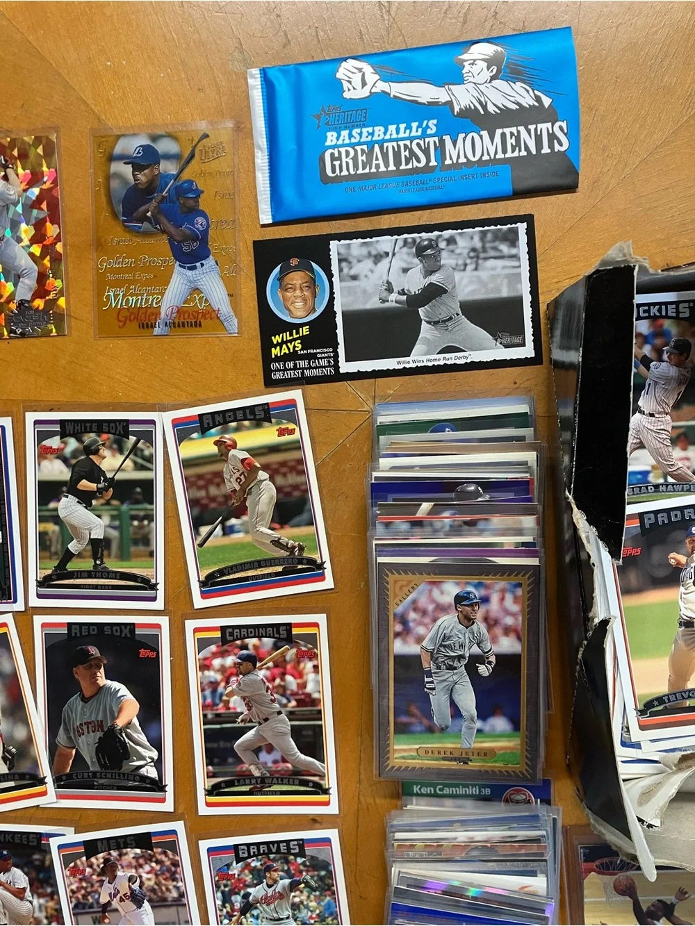 Vintage Baseball Card Lot 2006 Topps Box 14 HOFers + 80s 90s Griffey Jr Rookie